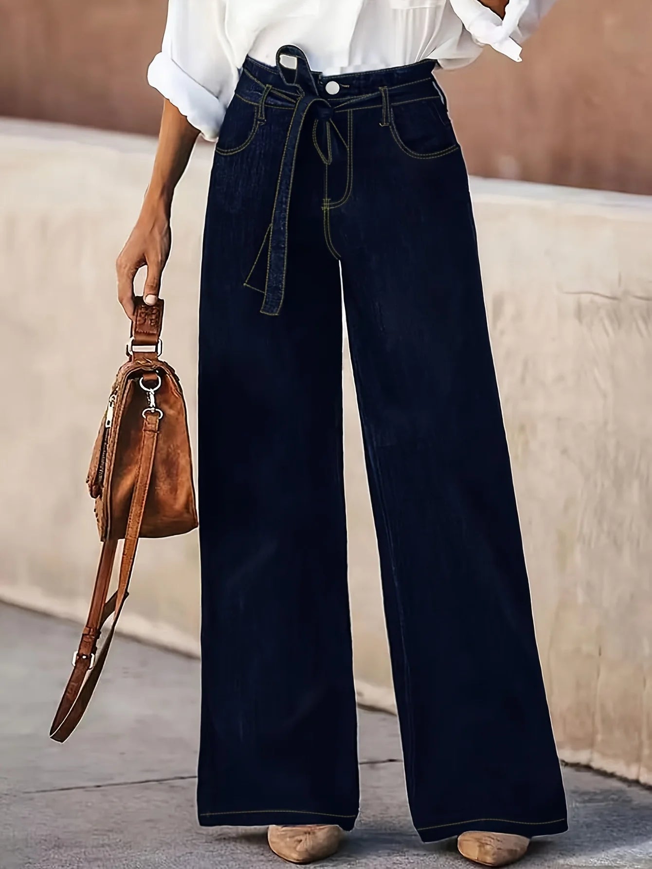 Women’s Straight Leg Jeans with Belt - Stylish and Comfortable Women's Denim Pants